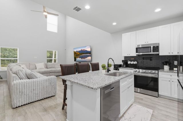 14994 Indian Hill Trail, Willis, TX 77378