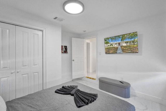 2001 Washington Street, Hollywood, FL 33020