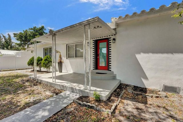 2001 Washington Street, Hollywood, FL 33020