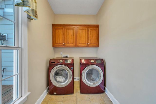 47 Camellia PL, Moneta, VA 24121