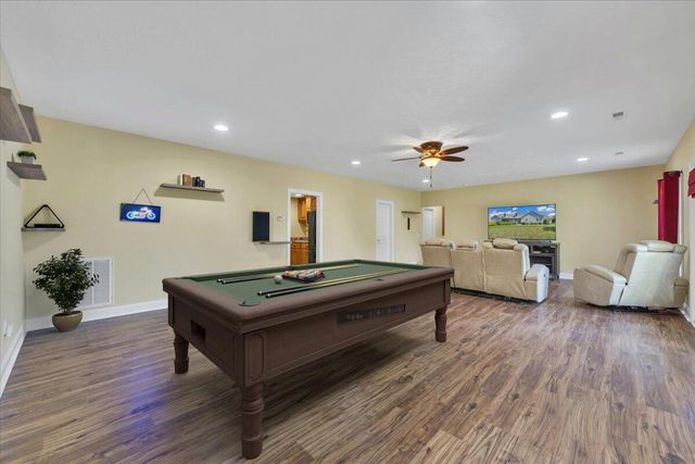 47 Camellia PL, Moneta, VA 24121