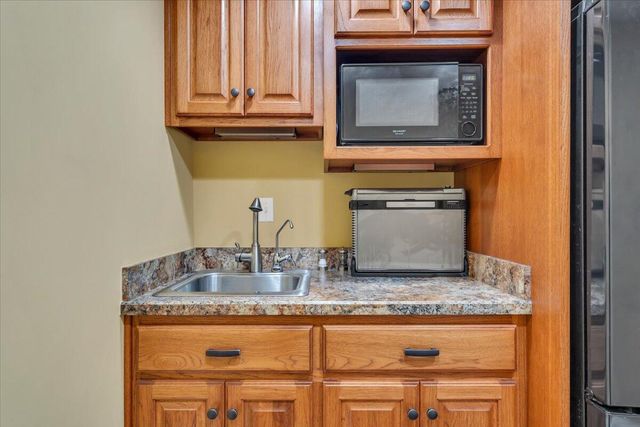 47 Camellia PL, Moneta, VA 24121
