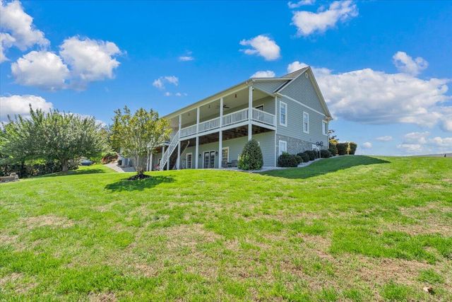 47 Camellia PL, Moneta, VA 24121