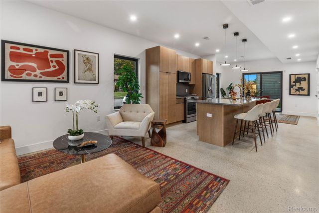 7546 Churchill Street C23, Detroit, MI 48206