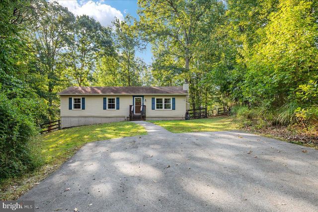 125 SHENANDOAH RIVER DR, Harpers Ferry, WV 25425