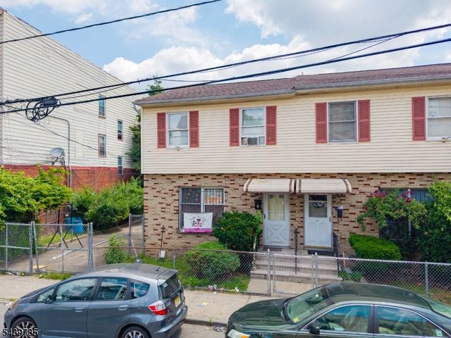 265 Rosa Parks Blvd, Paterson City, NJ 07501