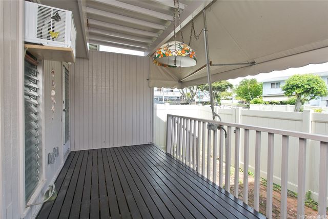 98-879-B Kaonohi Street 67, Aiea, HI 96701