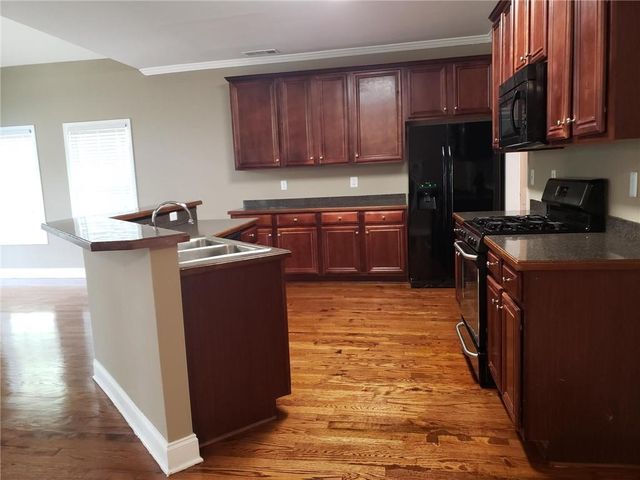 4654 Mill Water Crossing, Douglasville, GA 30135