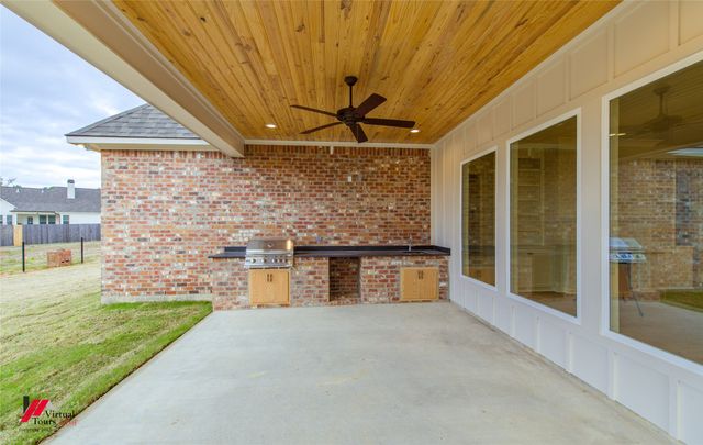 9838 Canebrake Lane, Shreveport, LA 71106