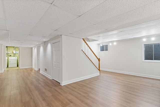 390 Grandview Avenue, Glen Ellyn, IL 60137