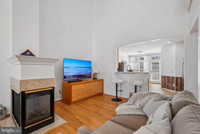 44473 TYRONE TER, Ashburn, VA 20147