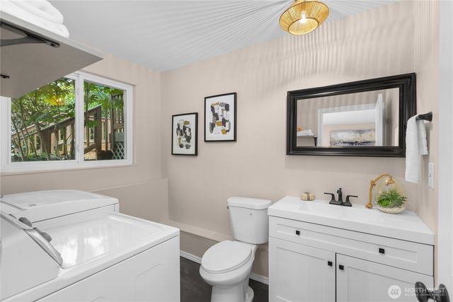3927 173rd Place SW, Lynnwood, WA 98037