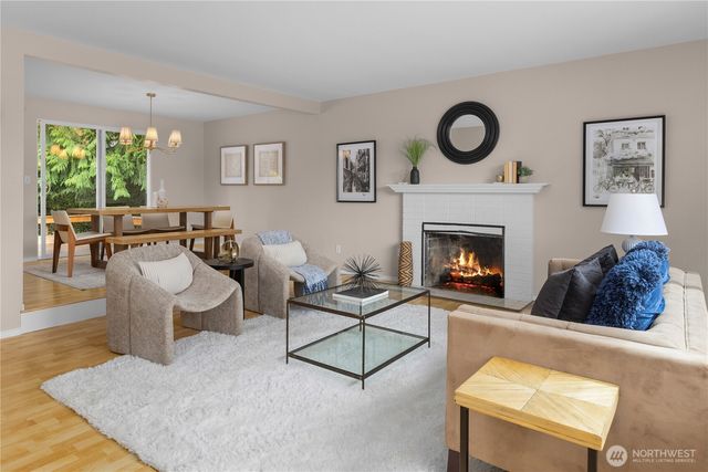 3927 173rd Place SW, Lynnwood, WA 98037