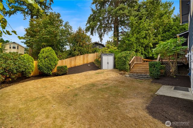 3927 173rd Place SW, Lynnwood, WA 98037