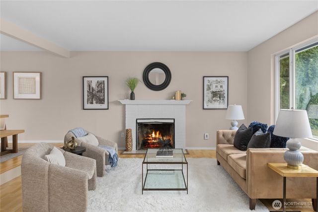 3927 173rd Place SW, Lynnwood, WA 98037