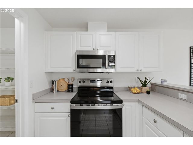 1804 Ne 154TH St, Vancouver, WA 98686