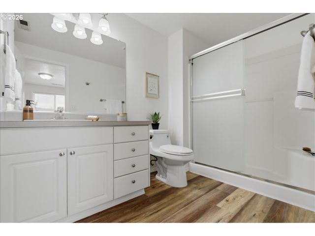 1804 Ne 154TH St, Vancouver, WA 98686