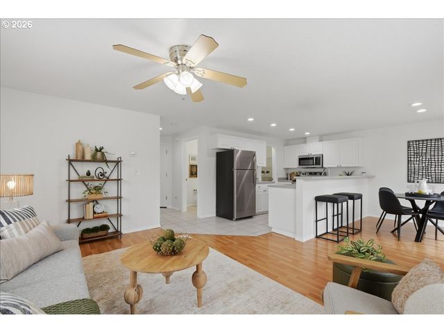 1804 Ne 154TH St, Vancouver, WA 98686