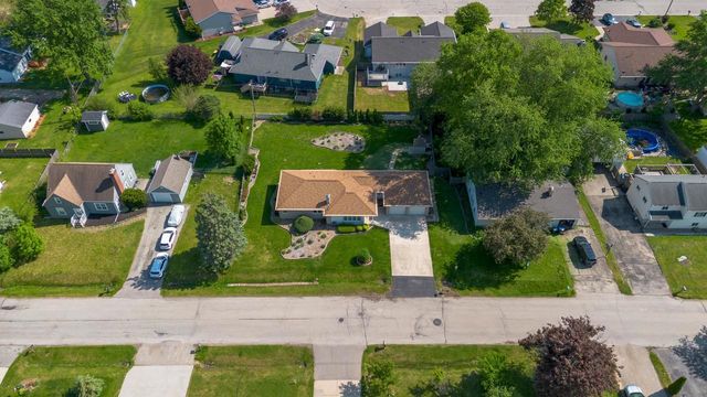 2627 W HEATHER AVENUE, Appleton, WI 54914