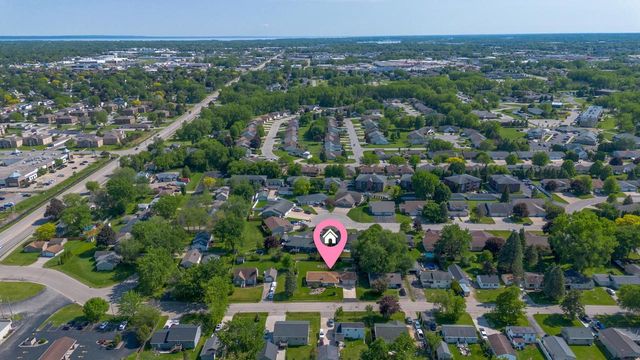 2627 W HEATHER AVENUE, Appleton, WI 54914