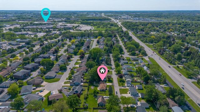 2627 W HEATHER AVENUE, Appleton, WI 54914