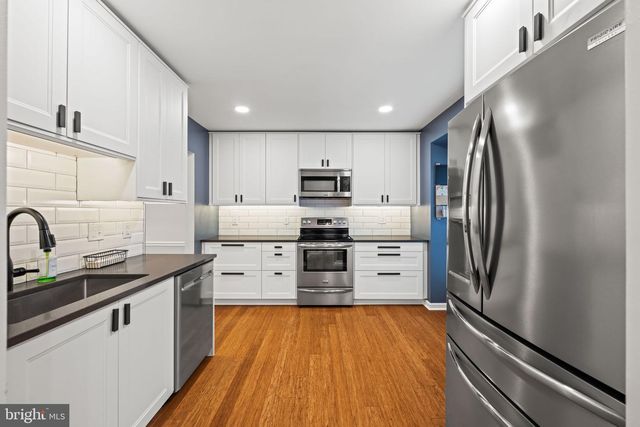 5725 RIDGE VIEW DR, Alexandria, VA 22310