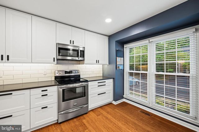 5725 RIDGE VIEW DR, Alexandria, VA 22310