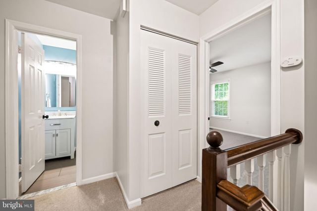 5725 RIDGE VIEW DR, Alexandria, VA 22310