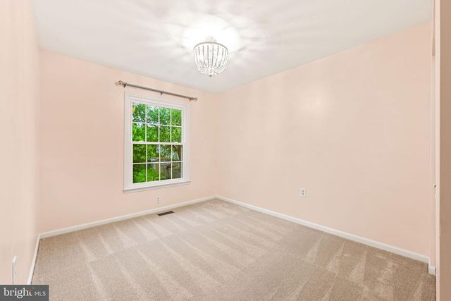5725 RIDGE VIEW DR, Alexandria, VA 22310
