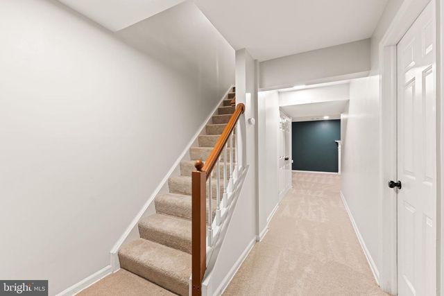 5725 RIDGE VIEW DR, Alexandria, VA 22310