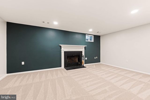 5725 RIDGE VIEW DR, Alexandria, VA 22310