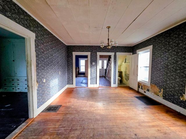 10 Pine Street, Haverhill, NH 03785