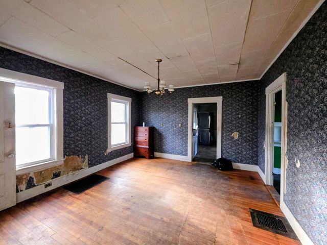 10 Pine Street, Haverhill, NH 03785