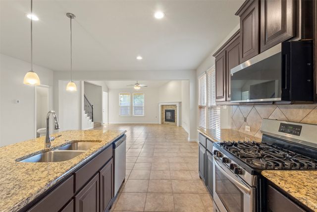 9205 Nickel Creek Drive, Fort Worth, TX 76131