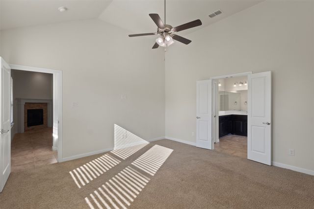 9205 Nickel Creek Drive, Fort Worth, TX 76131