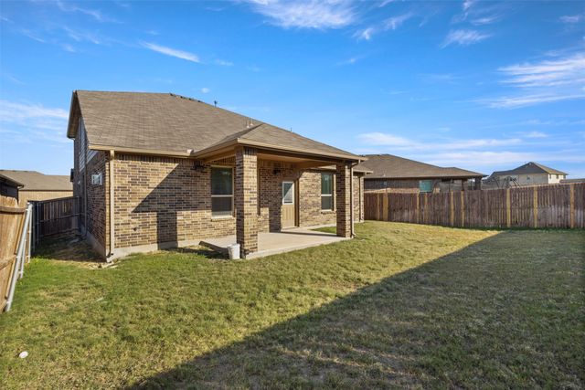 9205 Nickel Creek Drive, Fort Worth, TX 76131