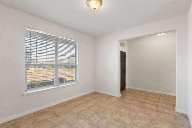 9205 Nickel Creek Drive, Fort Worth, TX 76131