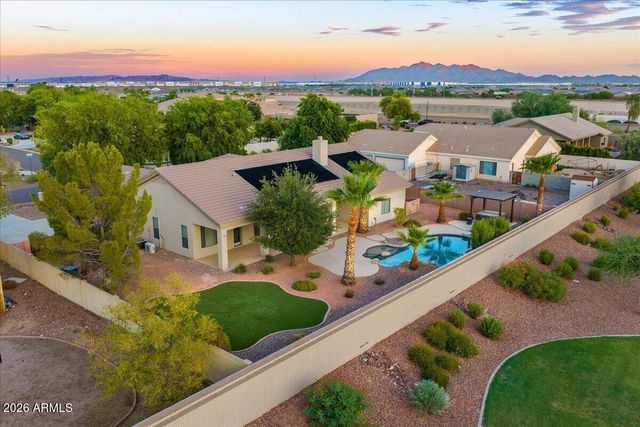 5220 N 180TH Lane, Litchfield Park, AZ 85340