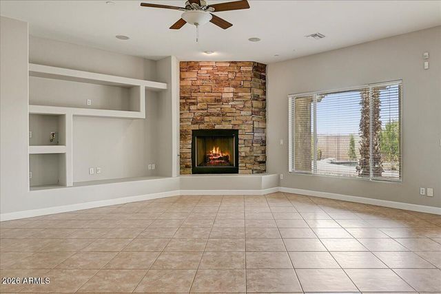 5220 N 180TH Lane, Litchfield Park, AZ 85340
