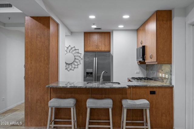 7157 E RANCHO VISTA Drive 4011, Scottsdale, AZ 85251