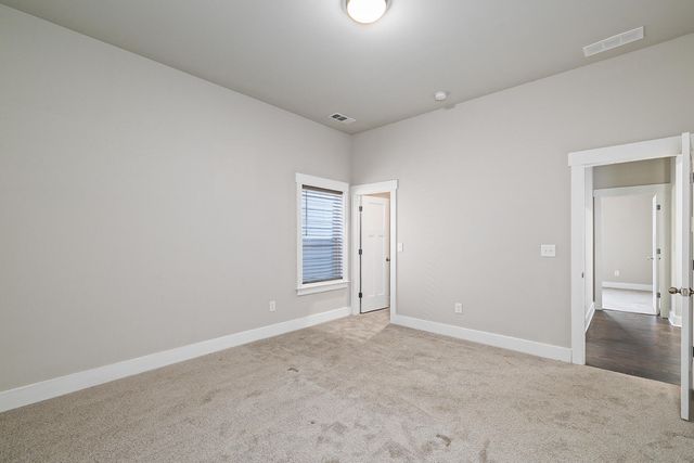 8768 Snowy Owl Road, Ooltewah, TN 37363