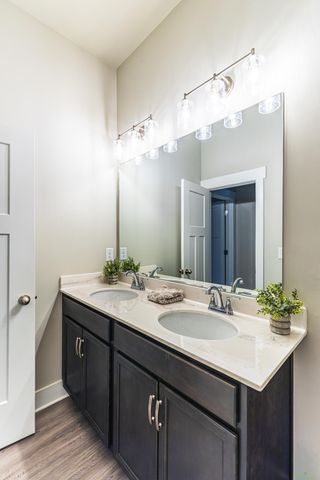 8768 Snowy Owl Road, Ooltewah, TN 37363