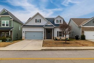 8768 Snowy Owl Road, Ooltewah, TN 37363