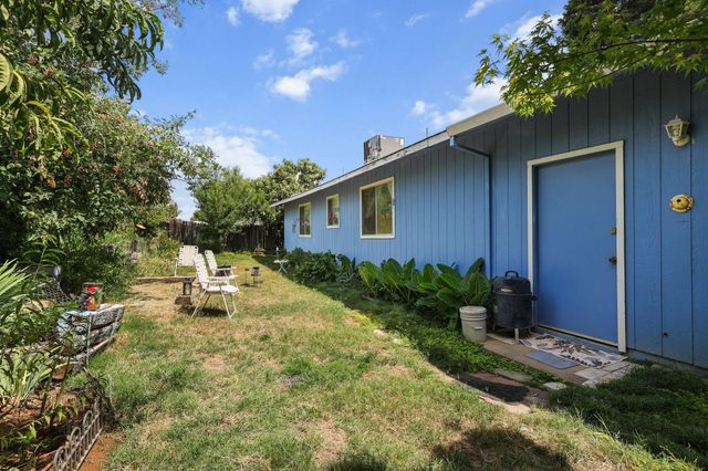 20864 Gun Barrel Court, Cottonwood, CA 96022