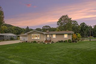 2809 Farr Road, Fruitport, MI 49415