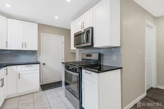 23 June Street, South River, NJ 08882