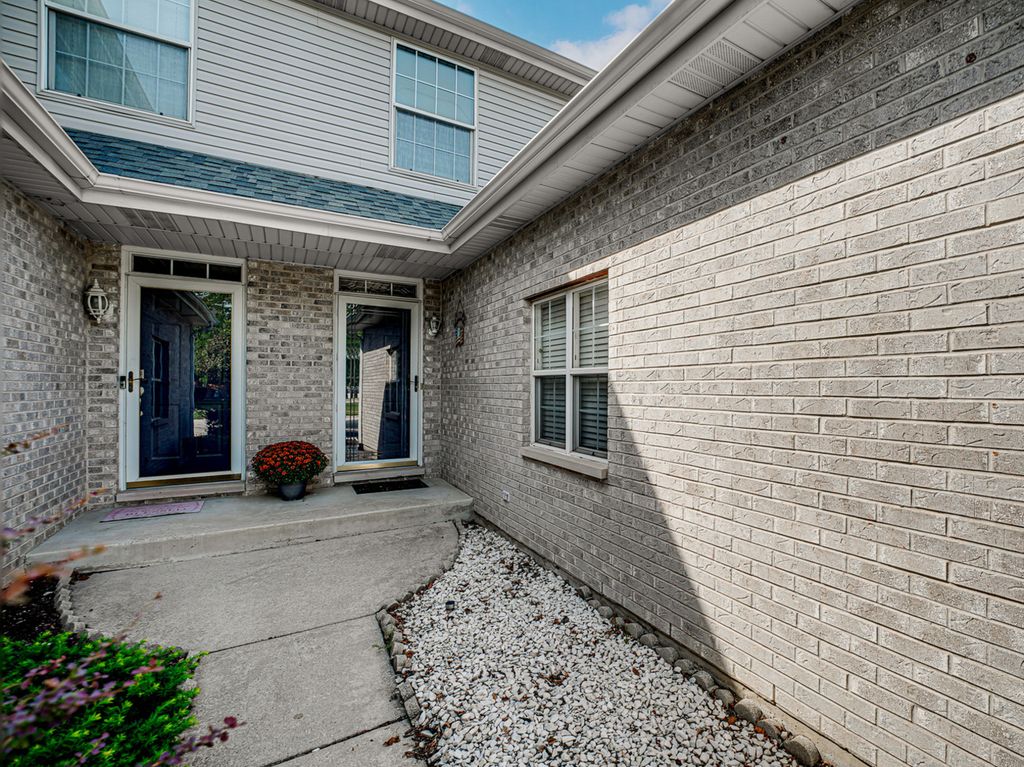16612 Knottingwood Avenue, Oak Forest, IL 60452 — exterior