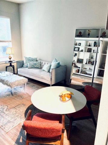 1900 Barton Springs RD 2013, Austin, TX 78704