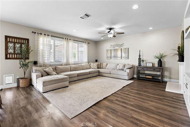 18019 Tanzanite, San Bernardino, CA 92407