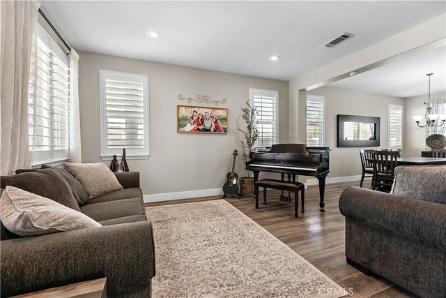 18019 Tanzanite, San Bernardino, CA 92407